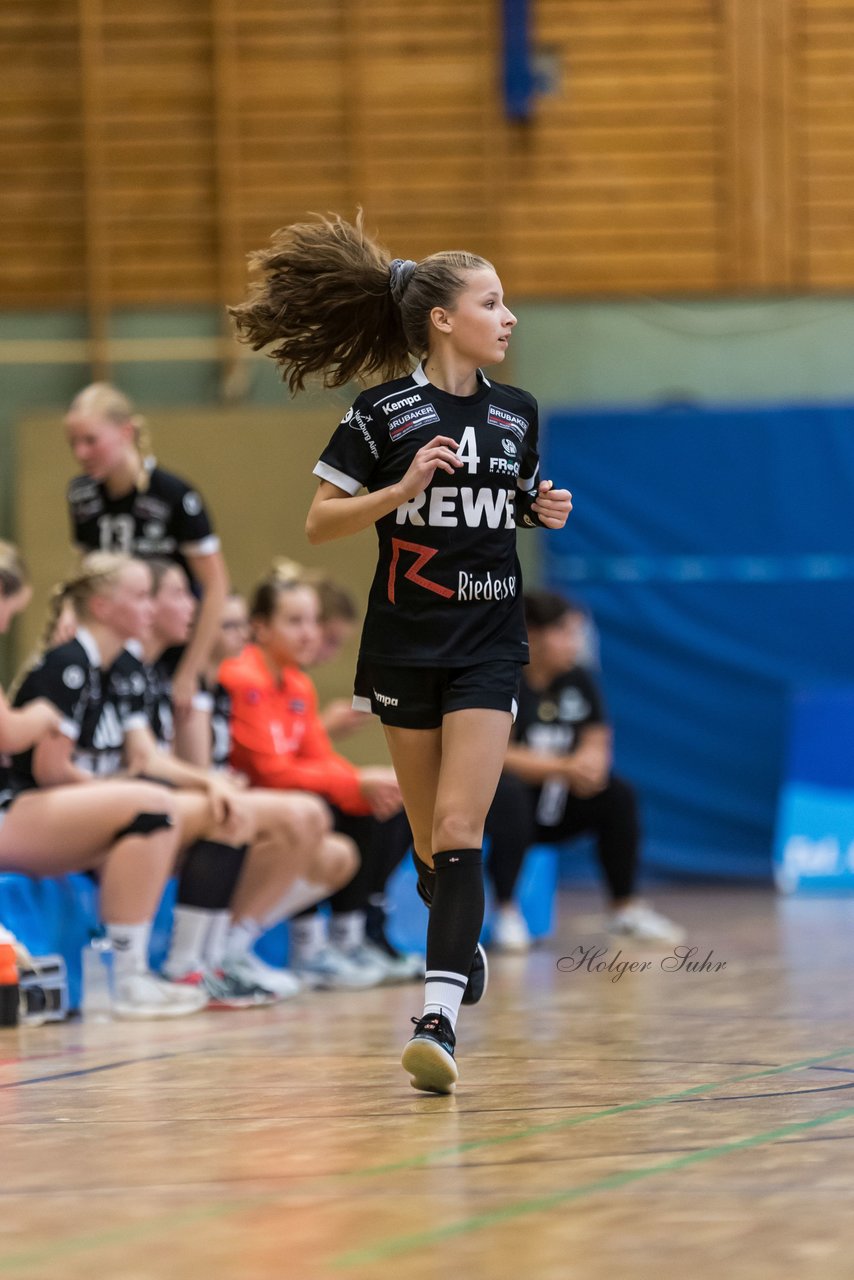 Bild 159 - wCJ SV Henstedt Ulzburg - SG HH-Nord : Ergebnis: 24:24